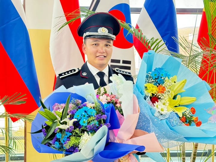 ХАМГИЙН ИХ ТАЛАРХАЛ ХҮЛЭЭСЭН БАГШААР ЦАГДААГИЙН АХМАД Б.СУМЪЯАБАЗАР ТОДОРЛОО